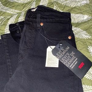 New levis pants